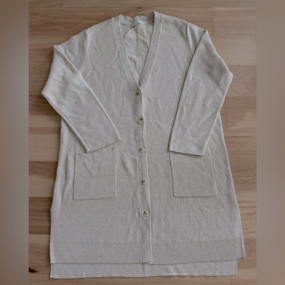 J. Jill Cardigan Long Length Duster Cream Pockets
Buttons Size XL - Picture 3 of 15